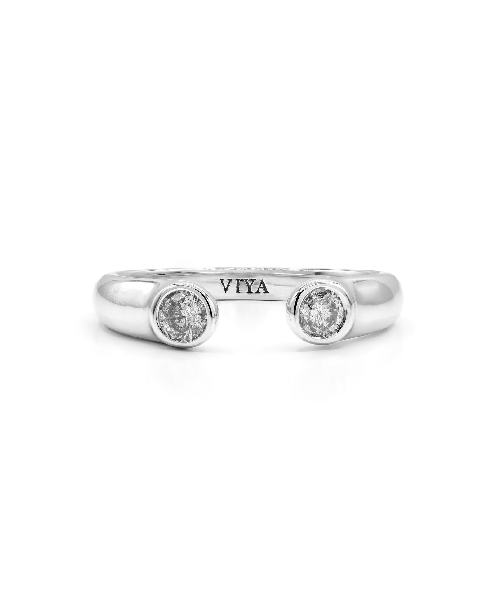 Round Diamond Bezel Ring White Gold