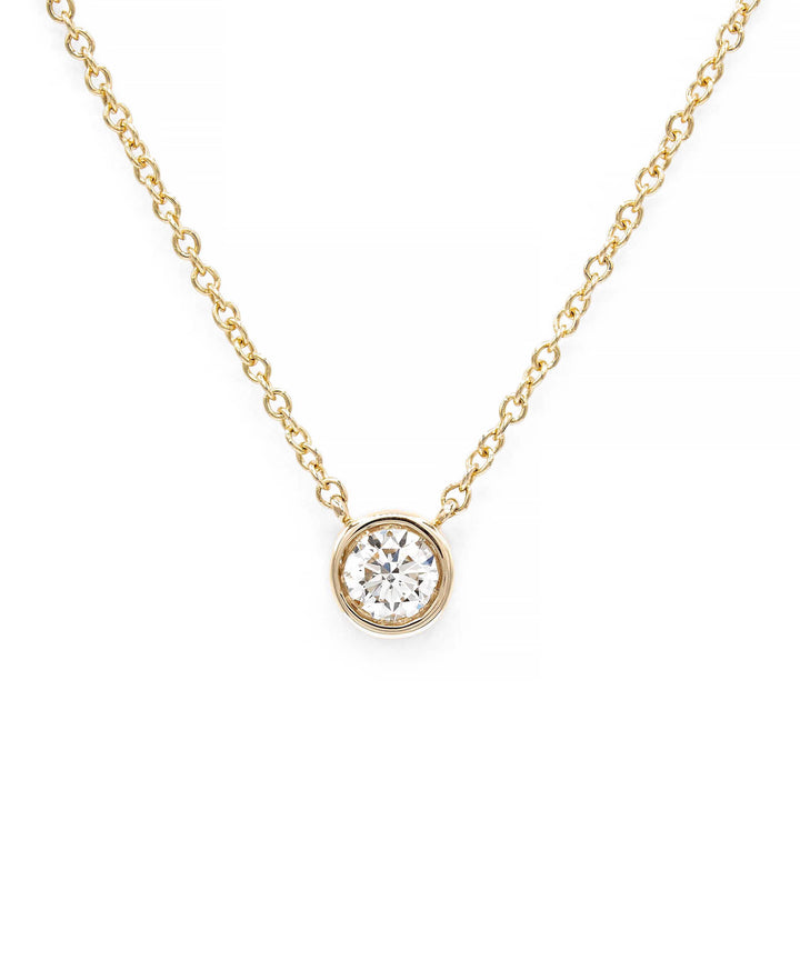 Víya Round Diamond Bezel Pendant Necklace Yellow Gold 14K