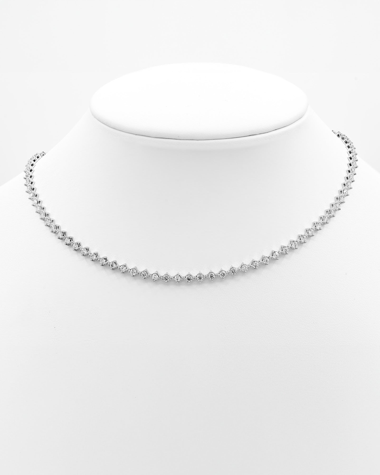 Round Diamond Boxy Tennis Choker White Gold