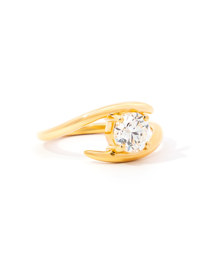 Solitaire Round Diamond Contemporary Engagement Ring