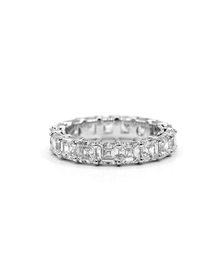 Víya Asscher Shape Diamond Eternity Ring White Gold 14K