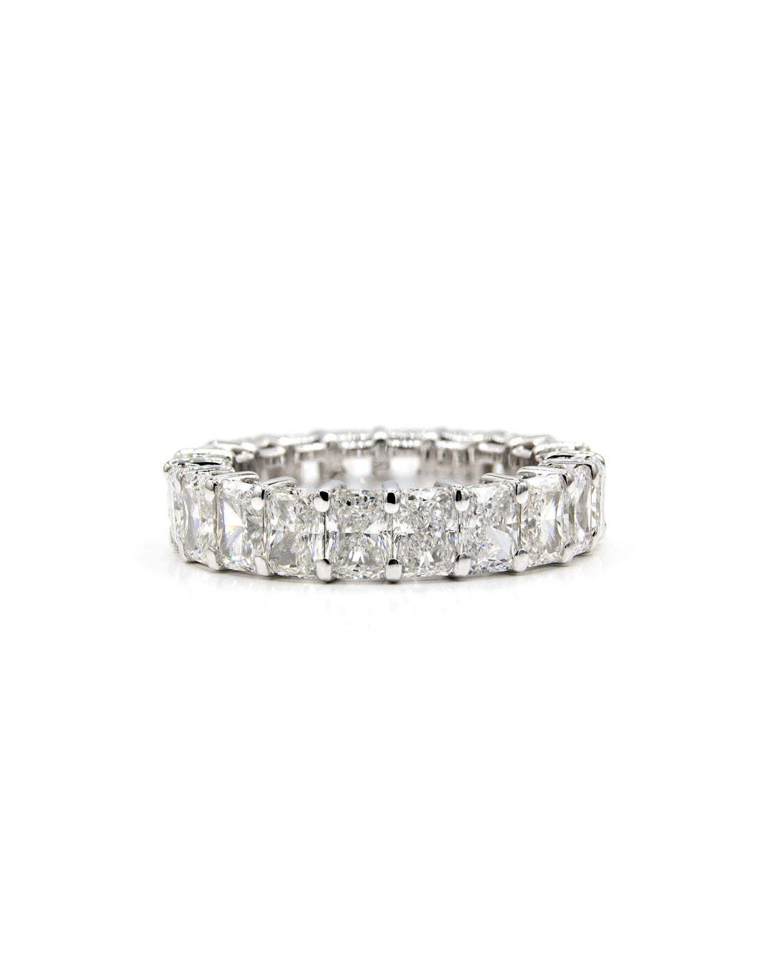 Víya Radiant Shape Diamond North to South Vertical Eternity Ring White Gold 14K