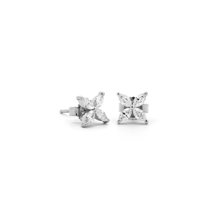 Víya Marquise Shape Diamond Flower Earrings White Gold 14K