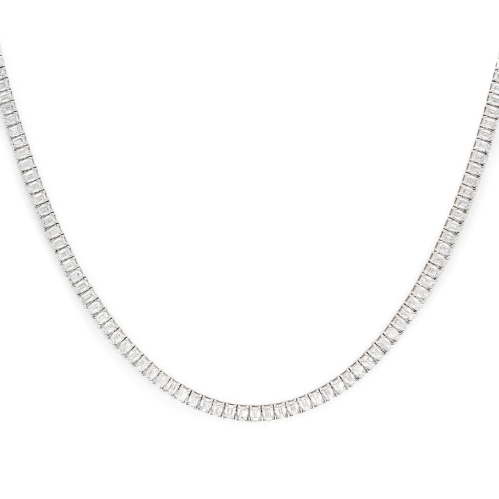 Víya Emerald Diamond "North-to-South" Tennis Necklace White Gold 18K
